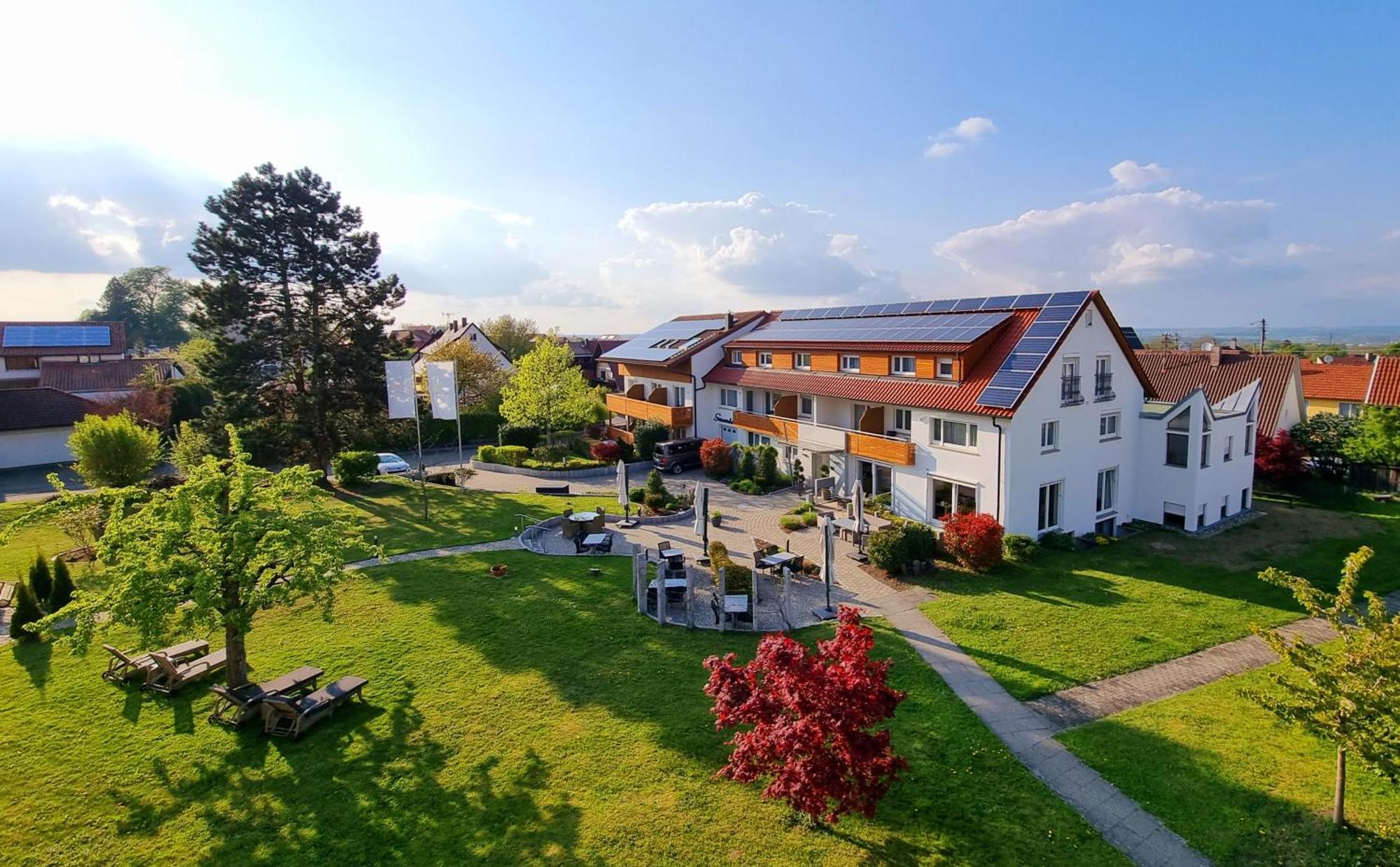 Landhotel Sonnenhalde バート・ボル エクステリア 写真