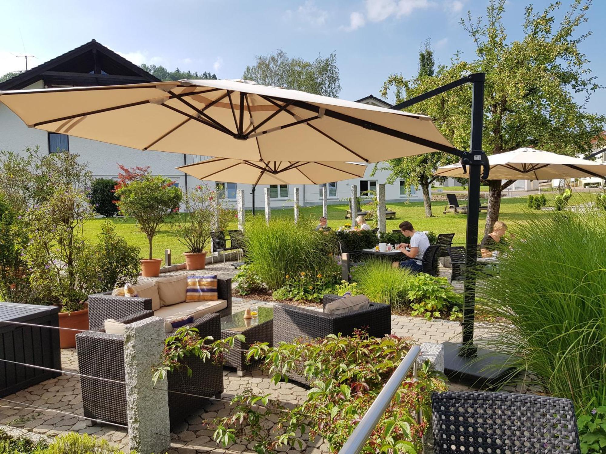 Landhotel Sonnenhalde バート・ボル エクステリア 写真