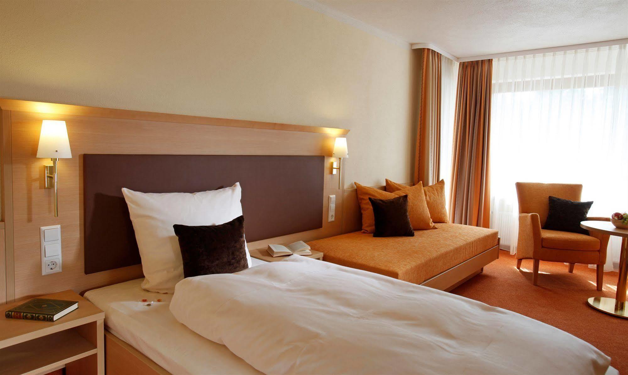 Landhotel Sonnenhalde バート・ボル エクステリア 写真